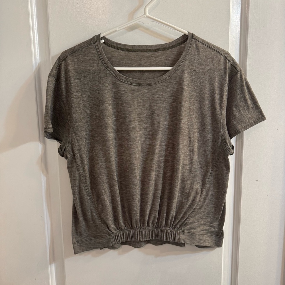 Lululemon Short Notice Tee Heathered Sage